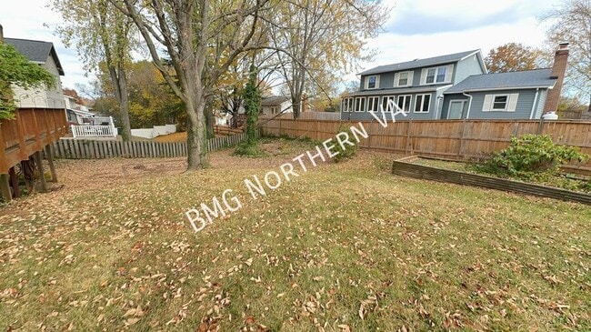 Photo - 8957 Rolling Rd- House