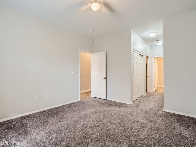 Building Photo - 3845 Wiggins Bay St
