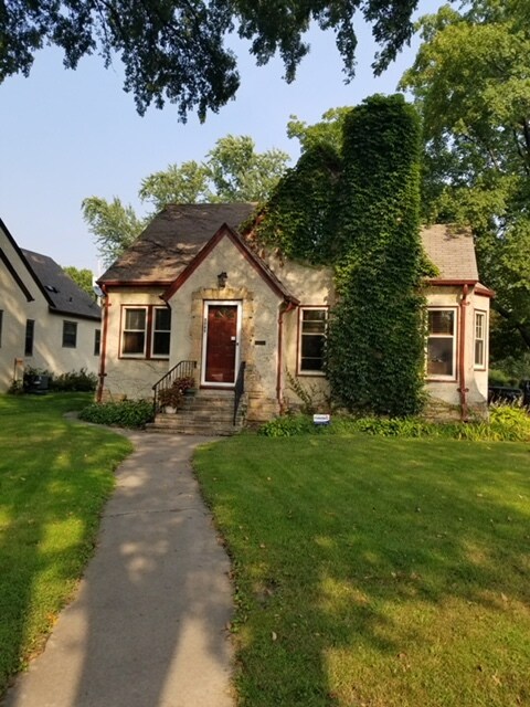 Primary Photo - 5545 12th Ave S