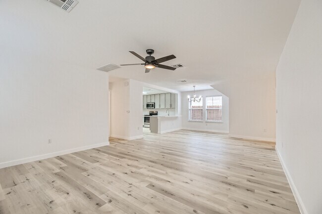 Foto del edificio - 1721 Poppy Seed Ln