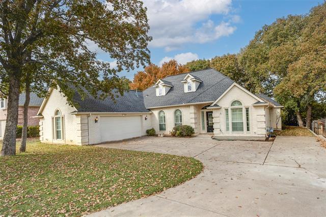 Building Photo - 2113 Country Brook Dr