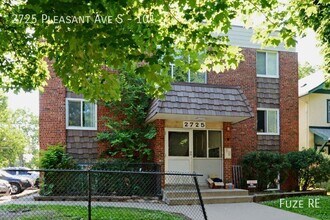 Building Photo - 2725 Pleasant Ave