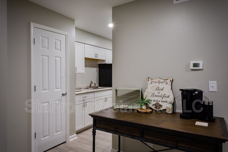 Foto principal - 2340 Hamilton Ave