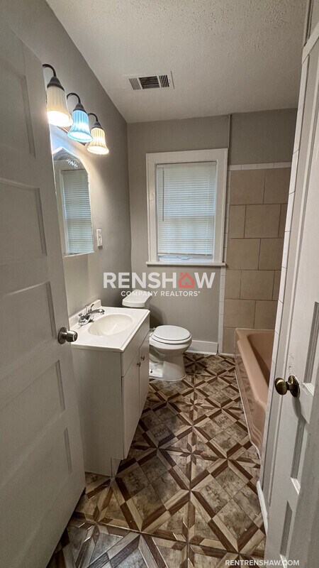 Foto del edificio - 785 Pope St