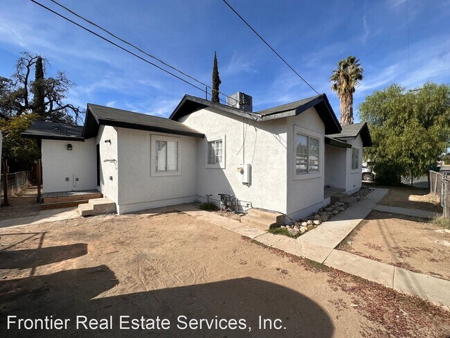 Foto del edificio - 3 br, 2 bath House - 401 Woodrow Ave.