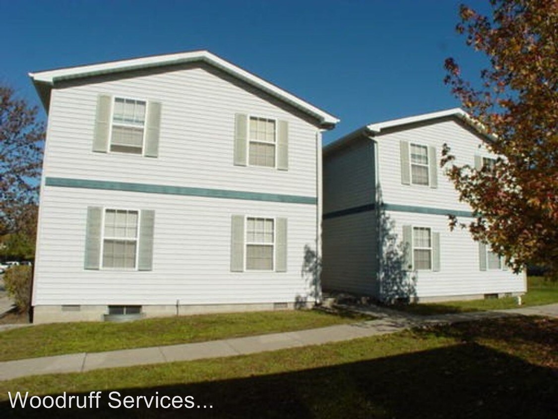 Foto principal - 609 E Campus Dr