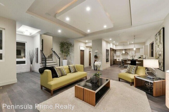 Building Photo - 4 br, 3 bath House - 46 Roslyn Avenue