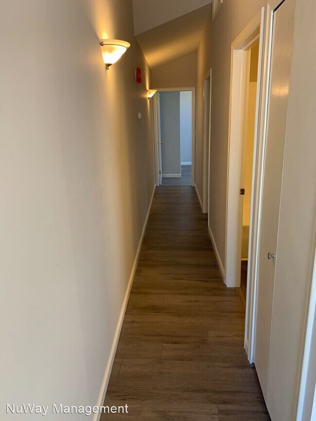 Foto del edificio - 2 br, 1 bath House - 1117 East Oak Dr