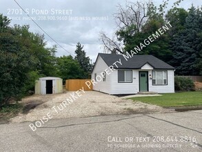 Building Photo - 2701 S Pond St