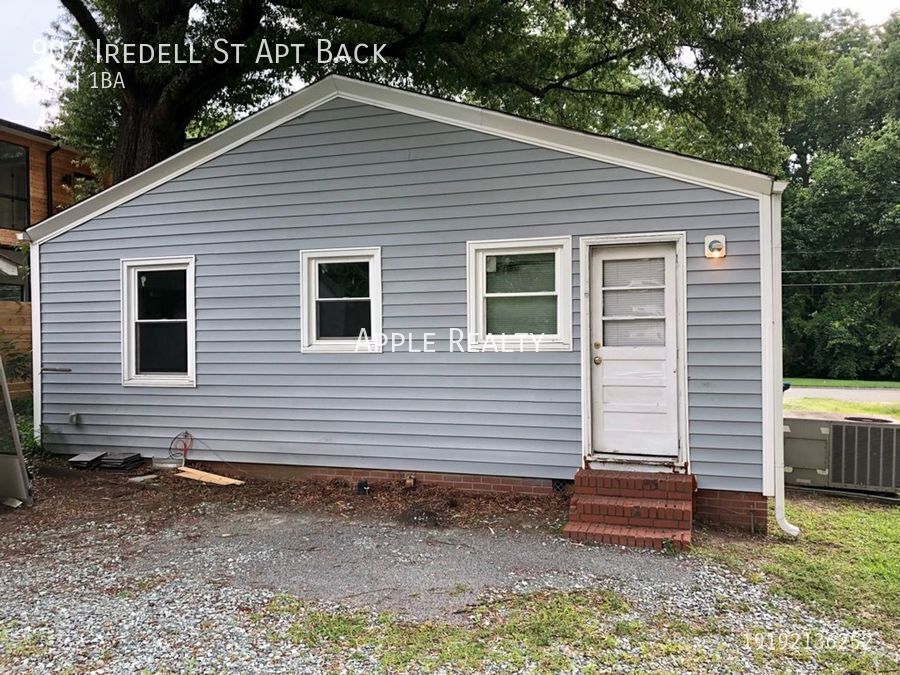 Foto del edificio - 907 Iredell St