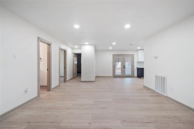 Foto del edificio - 14850 Coaltown Rd