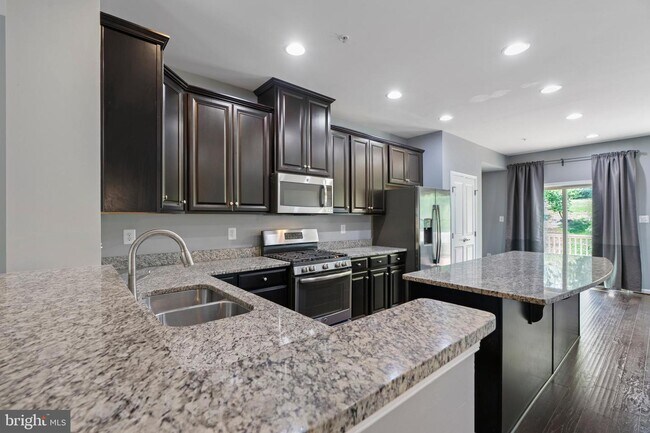 Foto del edificio - 2719 Prospect Hill Dr