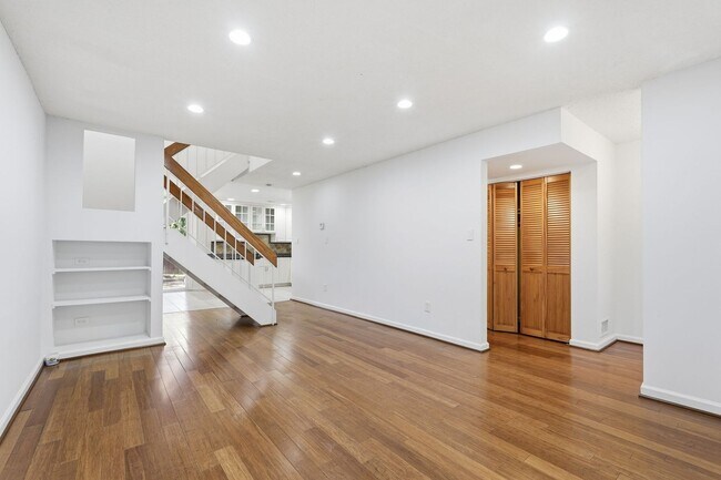 Foto del edificio - 2366 Southgate Square