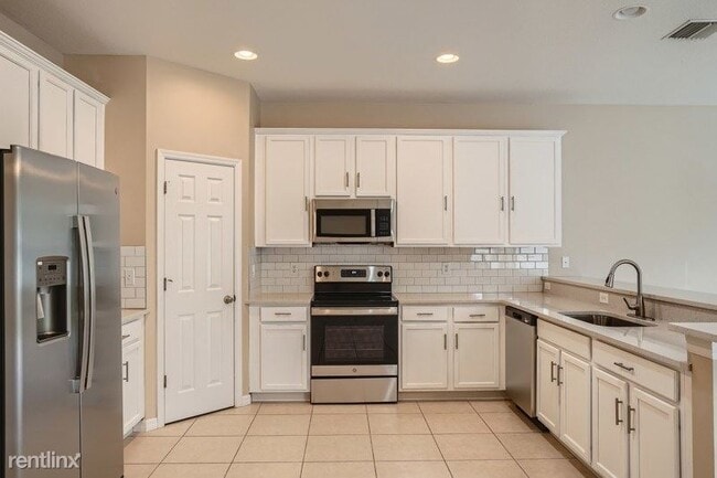 Foto del edificio - 5 br, 3.5 bath House - 10006 Smarty Jones ...