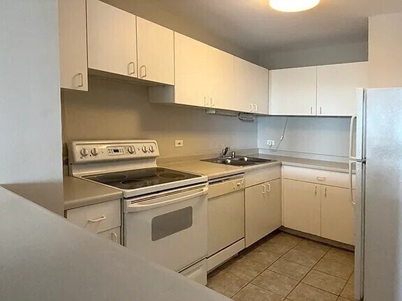 Foto del edificio - 5320 N Sheridan Rd