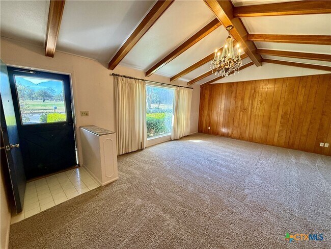 Foto del edificio - 1050 Elizabeth Ave