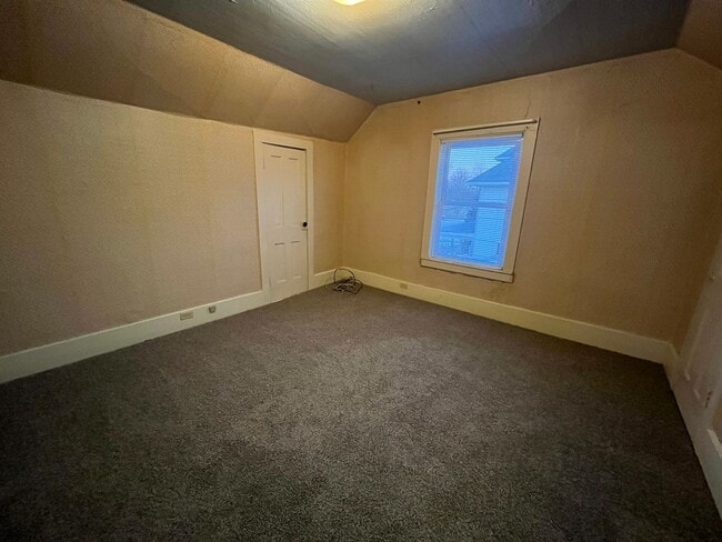 Foto del edificio - Nice 3 Bedroom Home Available in New Paris