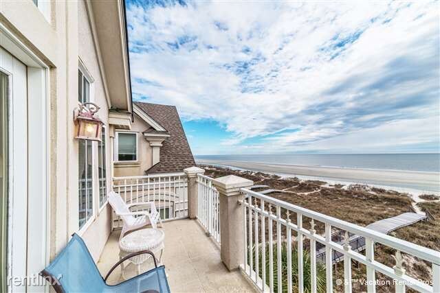 Foto del edificio - 2 Collier Beach Rd