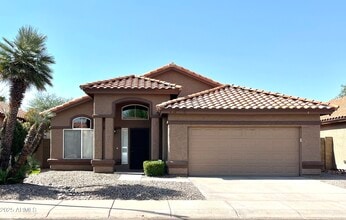 Building Photo - 4619 E Desert Cactus St