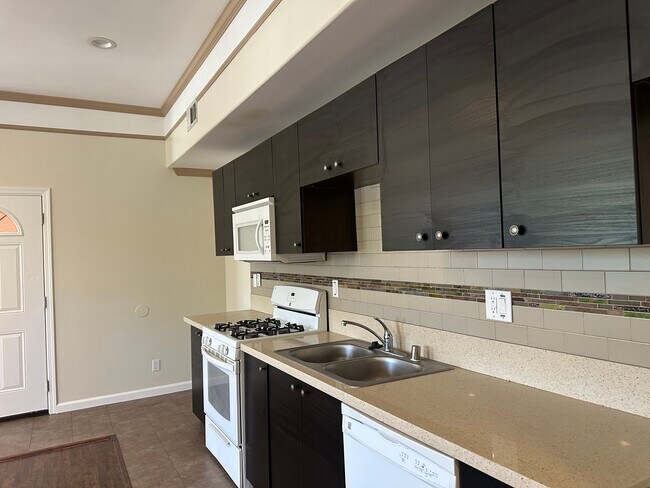Foto del edificio - 14352 Tiara St