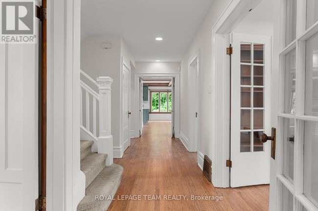 Building Photo - 308 Manor Ave