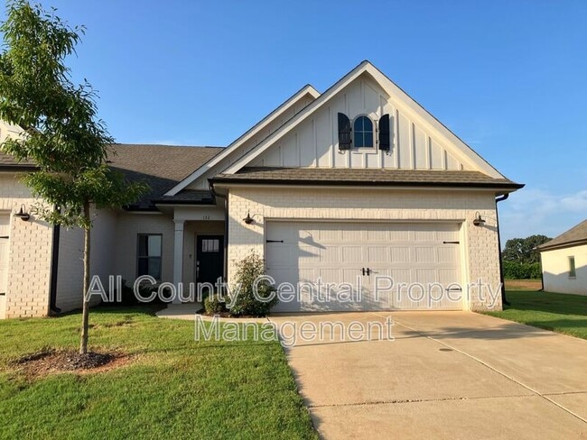 Building Photo - 132 Clift Farm Dr