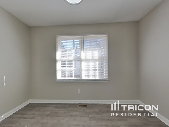 Building Photo - 1840 Hickory Creek Ct NW