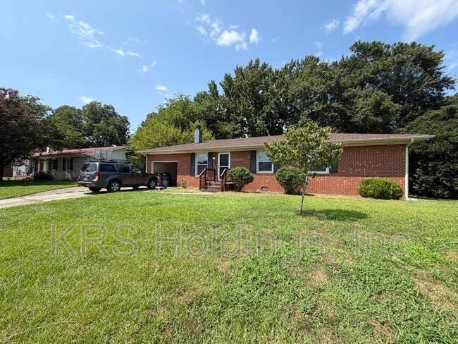 Photo - 4508 Regent Drive House