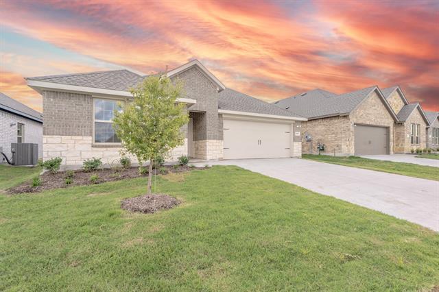 Building Photo - 647 Carters Grv Dr
