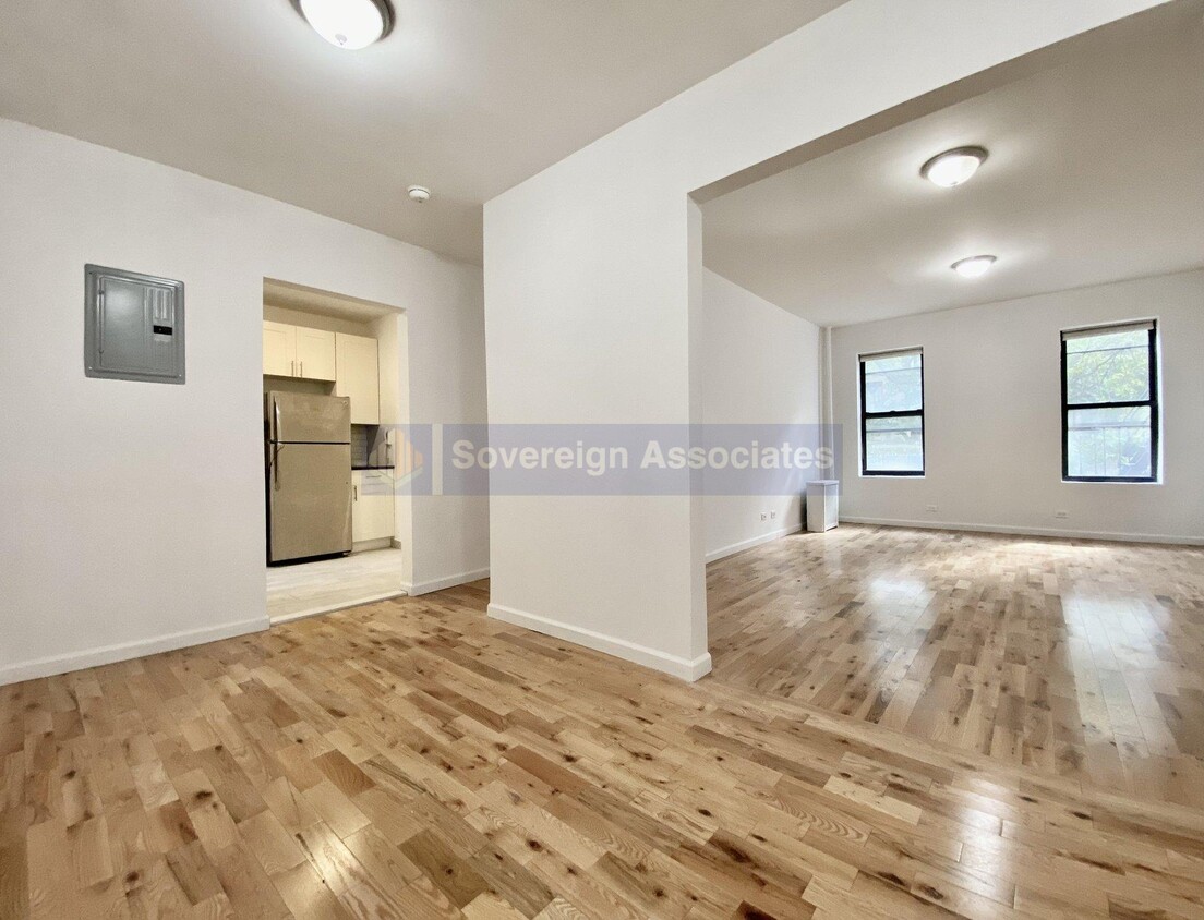 Foto principal - 44 Bennett Avenue