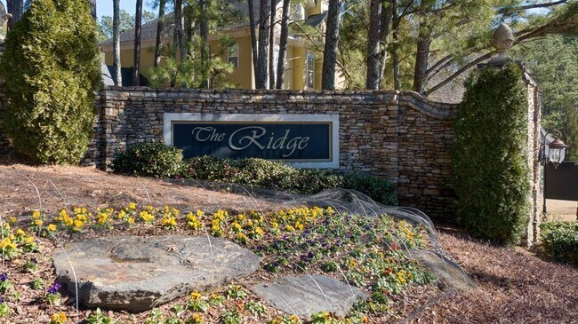 Building Photo - 9445 Stoney Ridge Ln