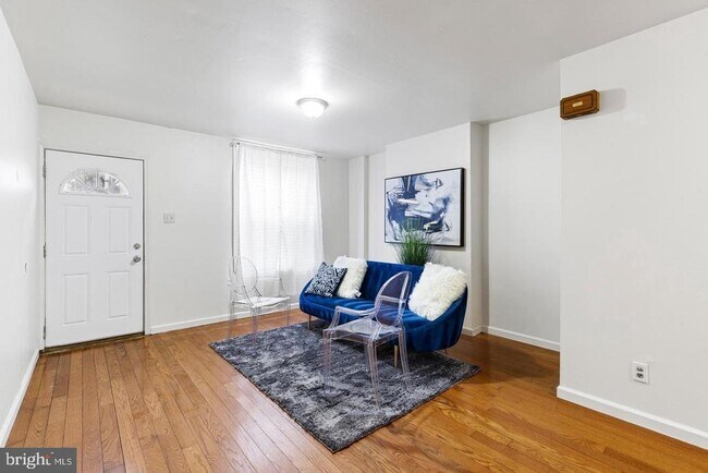Foto del edificio - 1824 N Taney St