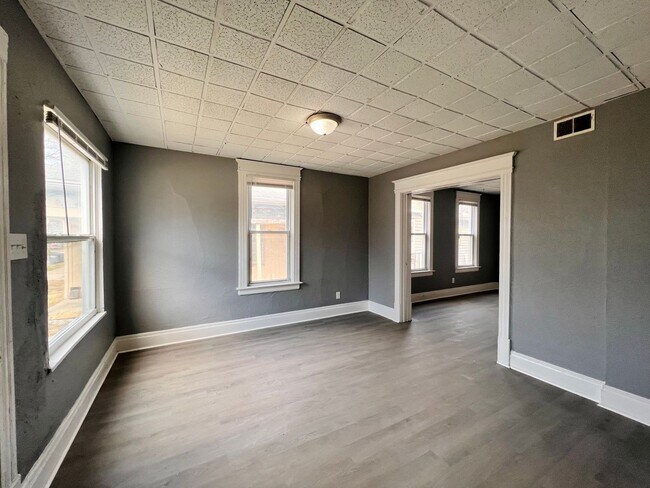 Foto del edificio - 3010 Warsaw St