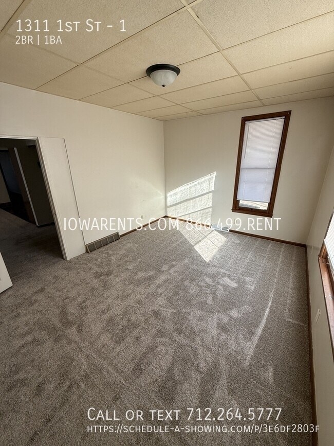 Building Photo - 1311 N 1st St