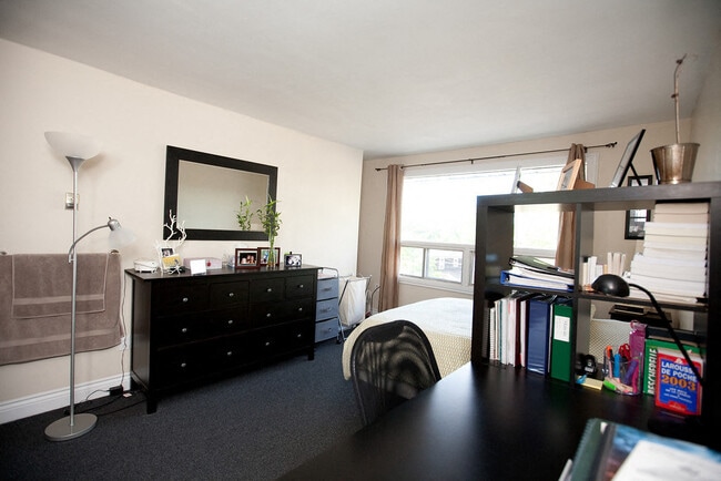 Photo du bâtiment - 394 Alfred