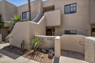 Building Photo - 6142 N 29th St