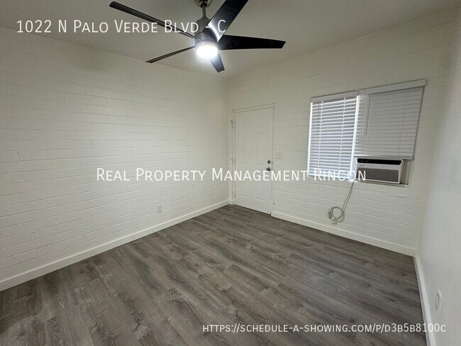 Foto del edificio - 1022 N Palo Verde Blvd