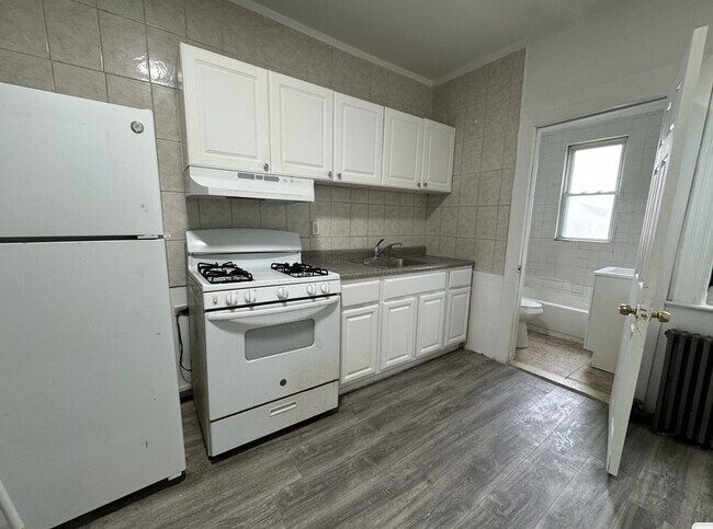 Foto del edificio - 72 Rose Ave