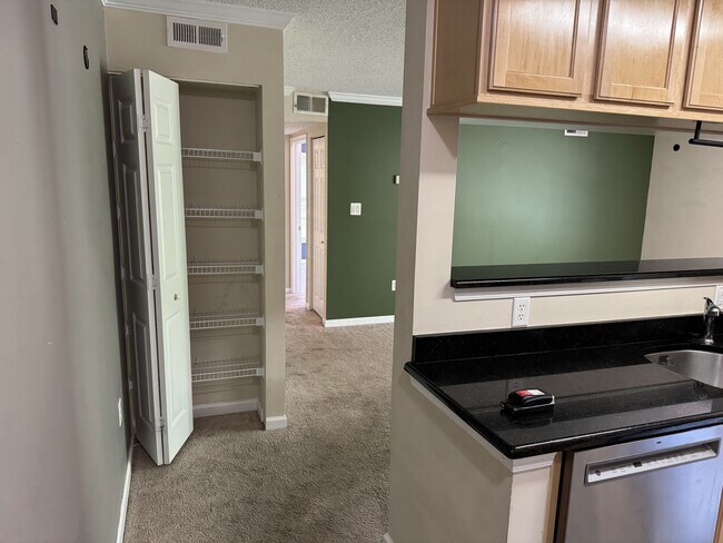 Foto del edificio - 15659 Horseshoe Ln