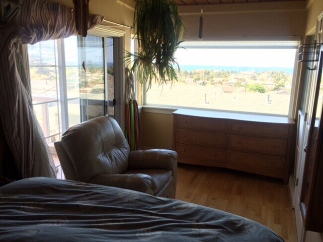 Foto del edificio - Luxury Home with Amazing Ocean Views