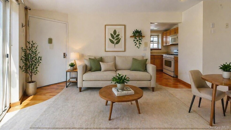 Photo - 67-08 Exeter Street Unit 3