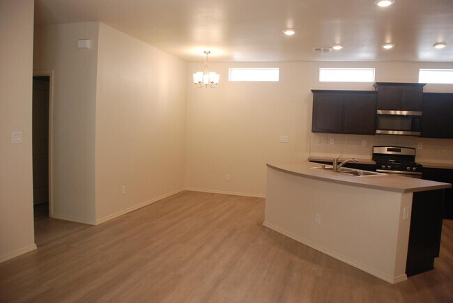 Building Photo - 1248 Tierra Verde Loop