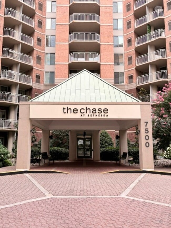 Photo - 7500 Woodmont Ave #907 Apartment