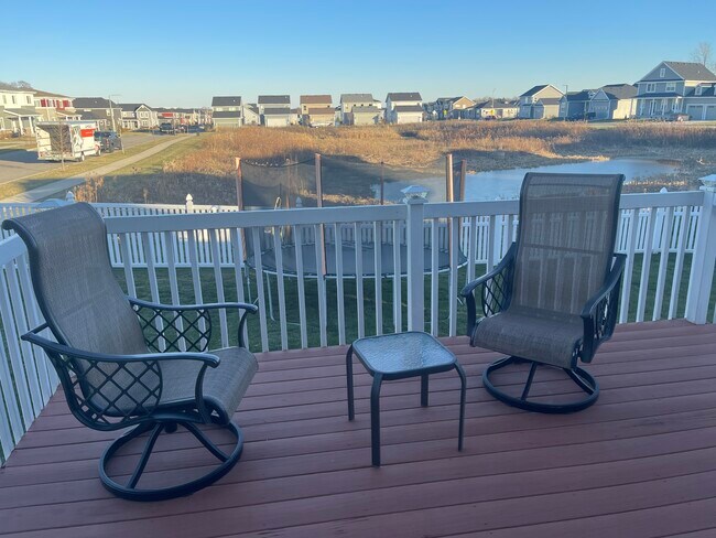 Foto del edificio - 113 Alton Dr