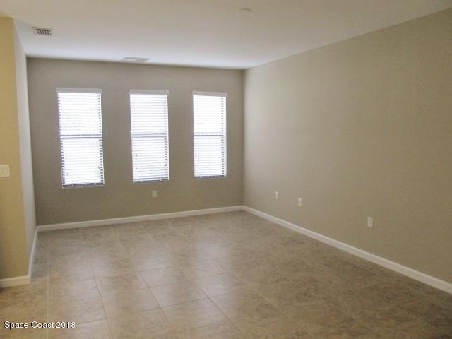 Foto del edificio - 1385 Lara Cir