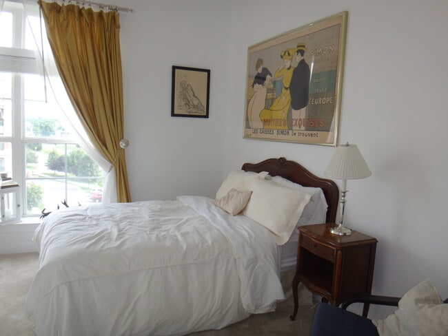 Foto del edificio - 830 Belmont Bay Dr