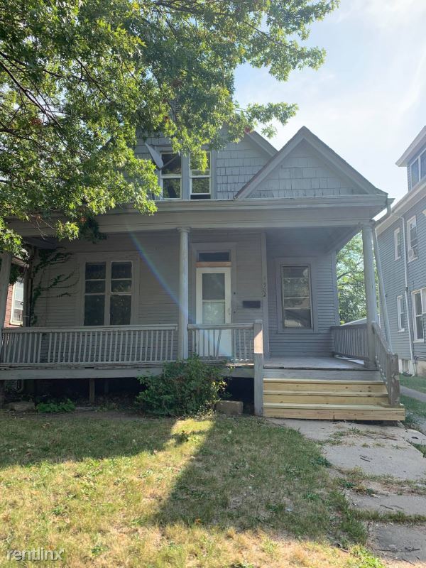 Primary Photo - 3 br, 1 bath House - 1902 N California Ave