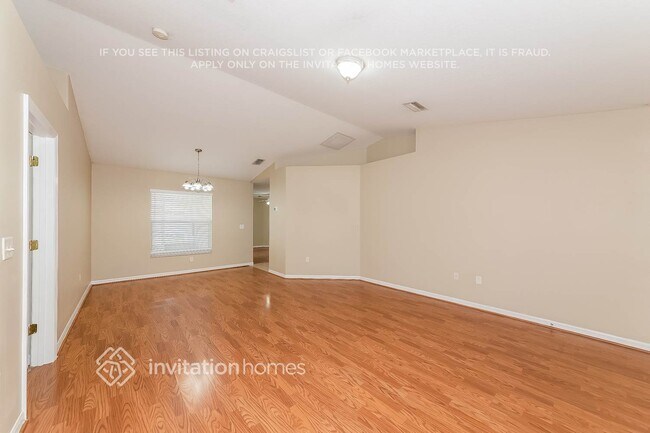 Foto del edificio - 2803 95th St E