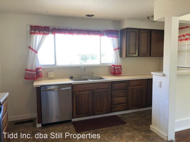 Foto del edificio - 3 br, 1.5 bath House - 419 Cottage Avenue