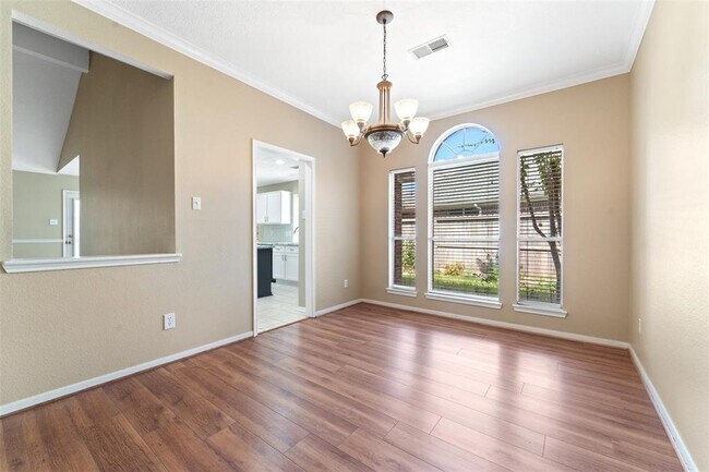 Building Photo - 20403 Garden Falls Ct